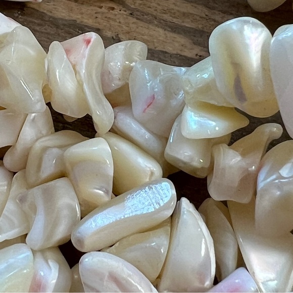 VINTAGE 1950s Sea Shell stretch cuff bracelet - Picture 12 of 16